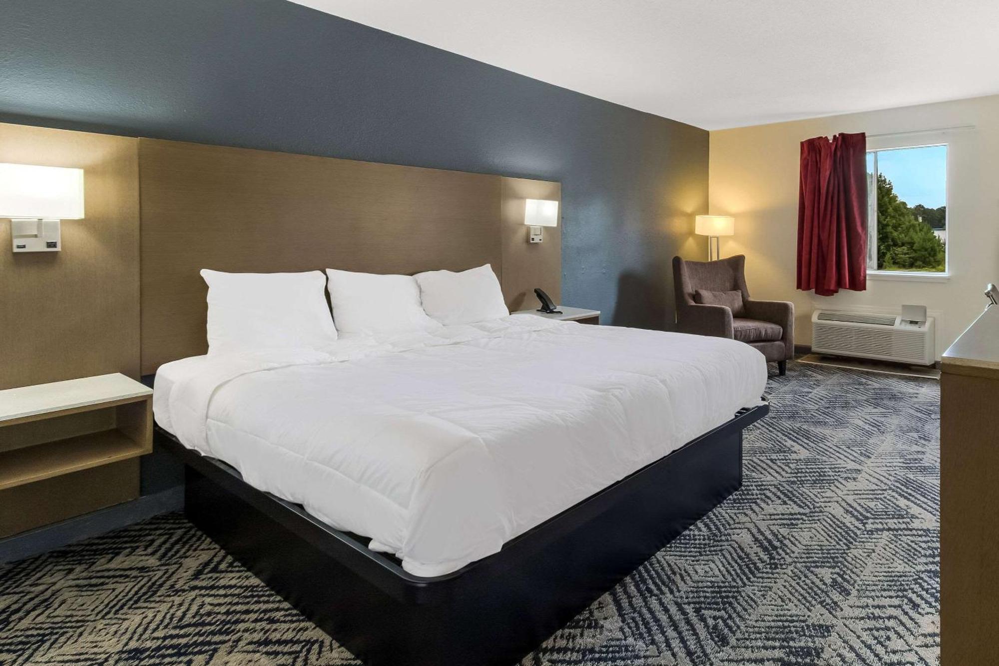 Econo Lodge Cherry Point Havelock Esterno foto