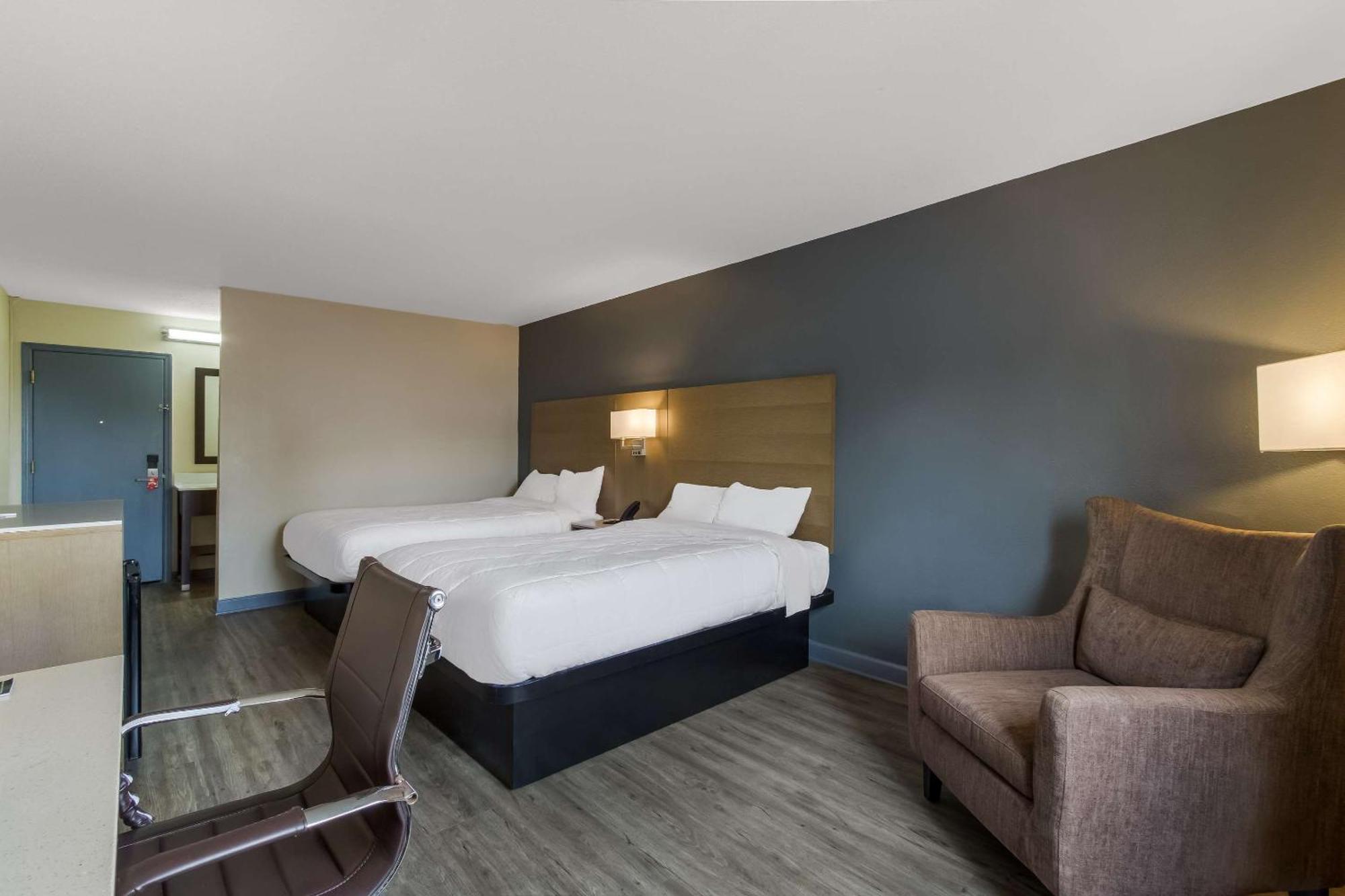Econo Lodge Cherry Point Havelock Esterno foto